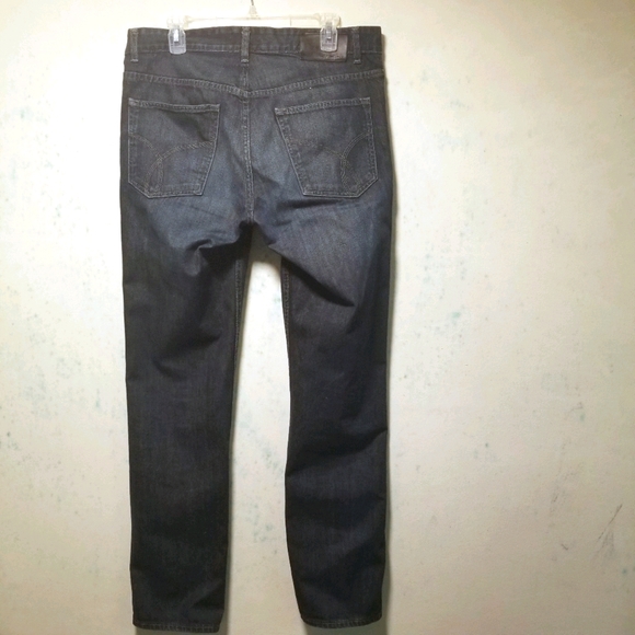 Calvin Klein Jeans - Picture 2 of 8